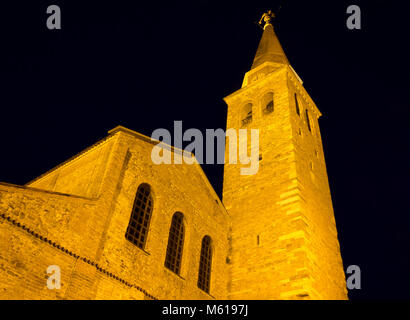 Nacht der frühchristlichen Basilika von Sant'Eufemia in Grado, Italien Stockfoto