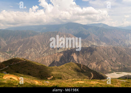 Wandern rund um chicamocha Nationalpark in Kolumbien Stockfoto