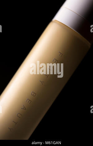 Fenty Beauty Foundation Stockfoto