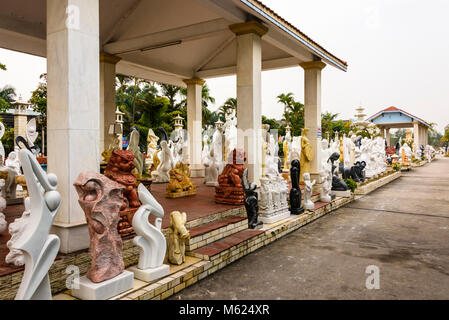 Statuen zum Verkauf. Stockfoto