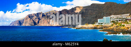 Beeindruckende Los Gigantes, Panoramaaussicht, Teneriffa, Spanien. Stockfoto