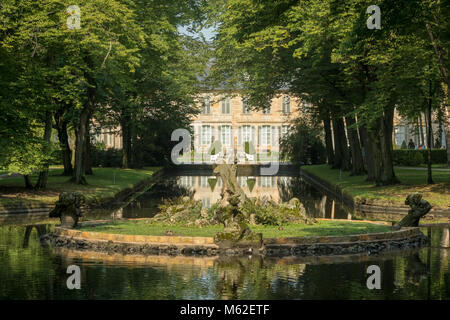 Der Hof Garten (Hofgarten) des Neues Schloss oder Neues Schloss, Bayreuth, Deutschland Stockfoto