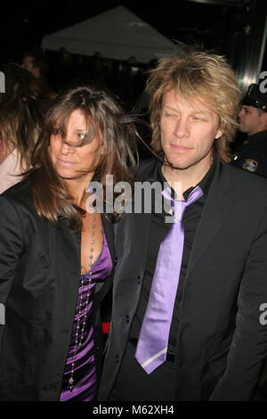 2006-FOTO JON BON JOVI UND FRAU Foto von John Barrett - PHOTOlink Stockfoto