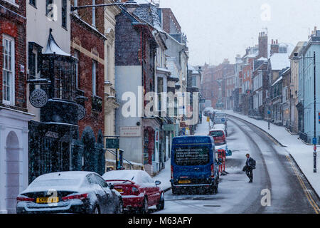 Eine winterliche Szene in der Kreisstadt Lewes, East Sussex, Großbritannien Stockfoto