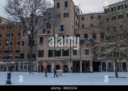 Venedig, Italien. 28. Februar, 2018: Eine allgemeine Ansicht in Venedig im Schnee, am 28. Februar 2018 in Venedig. Stockfoto