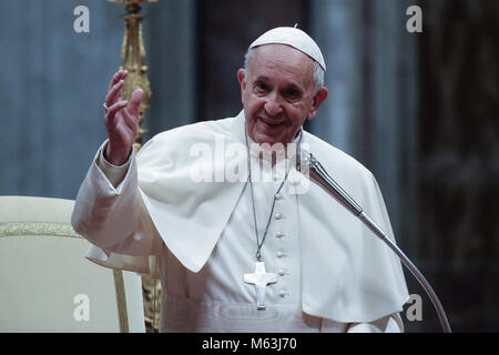 Vatikan, Vatikan. 28 Feb, 2018. Der Staat der Vatikanstadt (Heiliger Stuhl) Papst Franziskus während seiner Generalaudienz im Vatikan Credit: Evandro Inetti/ZUMA Draht/Alamy leben Nachrichten Stockfoto