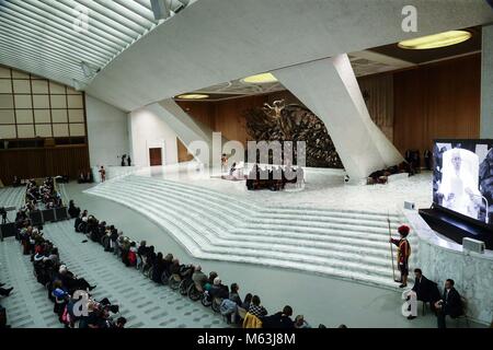 Vatikan, Vatikan. 28 Feb, 2018. Der Staat der Vatikanstadt (Heiliger Stuhl) Papst Franziskus während seiner Generalaudienz im Vatikan Credit: Evandro Inetti/ZUMA Draht/Alamy leben Nachrichten Stockfoto