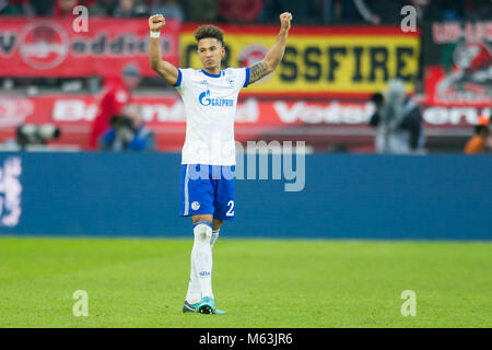 Leverkusen, Deutschland. 25 Feb, 2018. Thilo KEHRER (GE) jubelt nach dem Schlusspfiff, Jubel, jubeln, jubelnd, Freude, Jubel, Feiern, goaljubel, ganze Figur, Fussball 1. 1. Fussballbundesliga, 24. Spieltag, Bayer 04 Leverkusen (LEV) - FC Schalke 04 (GE) 0:2, am 25.02.2018 in Leverkusen/Deutschland. | Verwendung der weltweiten Kredit: dpa/Alamy leben Nachrichten Stockfoto