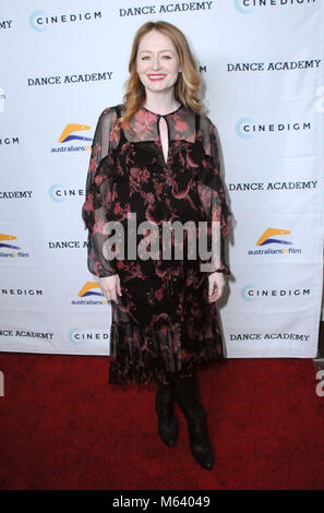 LOS ANGELES, Ca - 27. Februar: Schauspielerin Miranda Otto besucht die Los Angeles Premiere von Australiansinfilm "Dance Academy" an der Charlie Chaplin Theater in der Raleigh Studios am 27. Februar in Los Angeles, Kalifornien 2018. Foto von Barry King/Alamy leben Nachrichten Stockfoto