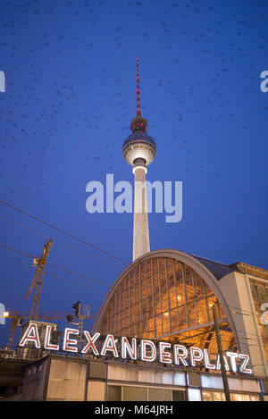 Alexanderplatz und Fernsehturm, Berlin, Mitte, Deutschland, Europa Stockfoto