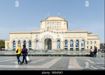 Das Museum der Geschichte Armenien ist ein Museum in Eriwan mit Abteilungen für Archäologie, Numismatik, Ethnographie, Geschichte und Restaurierung. Stockfoto