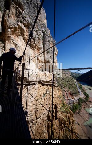 Die schwindelerregende Caminito del rey Berg Gehweg in der Provinz Malaga, Spanien Stockfoto