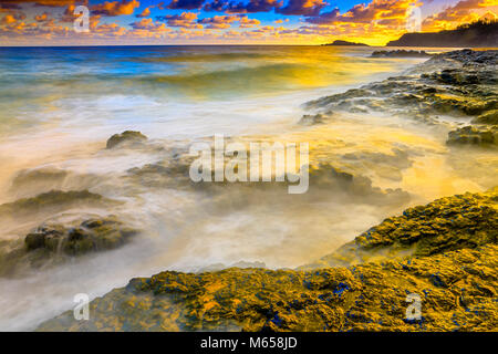 Kauapea Strand und Leuchtturm von Kilauea auf Kauai, Hawaii Stockfoto