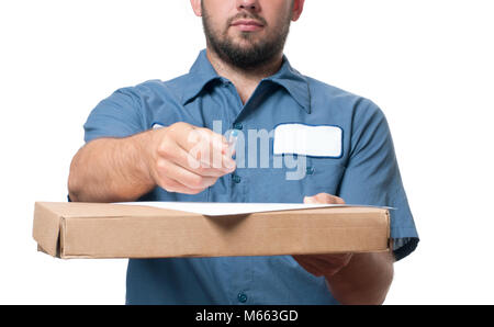Delivery Man übergabe Paketbox an Empfänger - Kurier Service Konzept Stockfoto