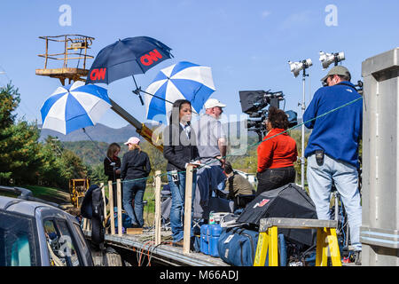 West Virginia, Appalachia Appalachia, Alderson, Bundesgefängnis für Frauen, Camp Cupcake, ländlich, Land, Land, Eingang, Front, Medienberichterstattung, Reporter, A Stockfoto