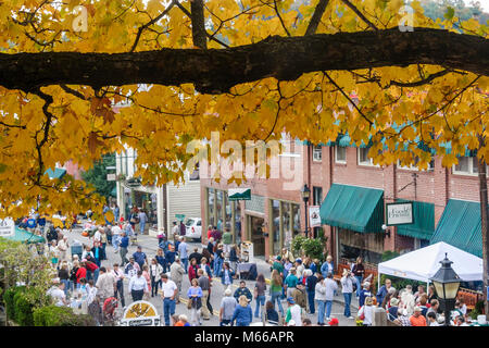 Lewisburg West Virginia, Appalachia Appalachia Allegheny Mountains, Washington Street, Geschmack unserer Städte, TOOT, Food Tasting Festival, Festivals, celebrati Stockfoto