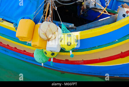 Luzzu berühmten Fischerboote in Marsaxlokk - Malta Stockfoto