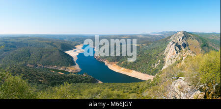 Panoramablick auf Monfrague Park, in Caceres, Extremadura. Stockfoto