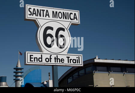 Ende der Spur, Route 66, Santa Monica, Kalifornien Stockfoto