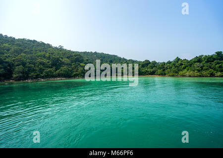 Schöner Strand und schöne Insel, Koh Rong samloem Insel, Sihanoukville, Kambodscha Stockfoto