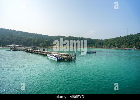 Schöner Strand auf Koh Rong Samloem Insel, Sihanoukville, Kambodscha. Stockfoto