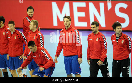 CRACOV, Polen - Januar 17, 2016: Männer EHF European Handball Federation EURO 2016 Krakau Tauron Arena Serbien Frankreich o/p: Serbien Stockfoto