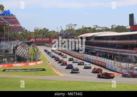 Adelaide Australien 1. März 2018. Tourenwagen Masters Line Up auf der Adelaide 500 Stromkreis für die Praxis am 1. Tag der Adelaide 500 motorsport Rennen Credit: Amer ghazzal/Alamy leben Nachrichten Stockfoto