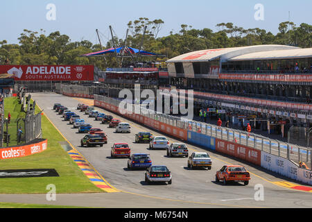 Adelaide Australien 1. März 2018. Tourenwagen Masters Line Up auf der Adelaide 500 Stromkreis für die Praxis am 1. Tag der Adelaide 500 motorsport Rennen Credit: Amer ghazzal/Alamy leben Nachrichten Stockfoto