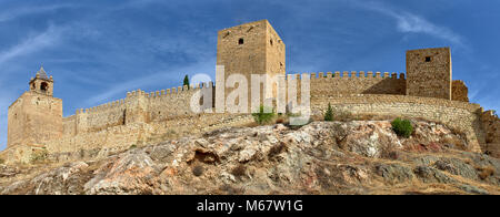 Die Alcazaba von Antequera, einem Spanischen Burg aus dem 14. Jahrhundert an der Außenseite eines spanischen Stadt in der Nähe von Malaga. Stockfoto