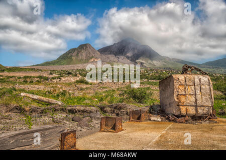 Die Soufriere Hills Vulkan und die verlassene ex Hauptstadt Plymouth, Montserrat nach dem Ausbruch aus der Sperrzone 2018 Stockfoto