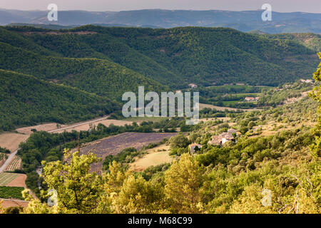 Larnas Bourg-Saint-Andéol Privas Ardèche Auvergne-Rh ône-Alpes Frankreich Stockfoto
