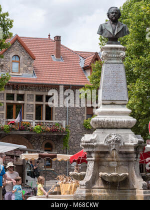 Markt Szene Lamastre Ardèche Auvergne-Rh ône-Alpes Frankreich Stockfoto