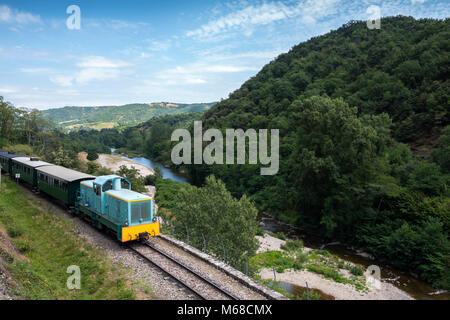 Train de l'Ardeche Pont Grand Saint Jean de Muzois Auvergne-Rh ône-Alpes Ardèche Frankreich Stockfoto