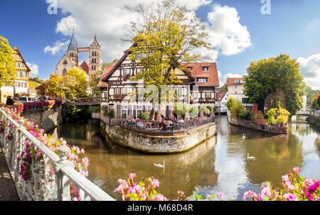 Blick auf Esslingen am Neckar historischen mittelalterlichen Stadt im Süden von Deutschland und das beliebte Ausflugsziel Stockfoto