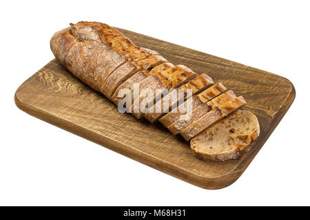 Frisch geschnittenes Brot auf Holzbrett isoliert auf Weiss. Stockfoto