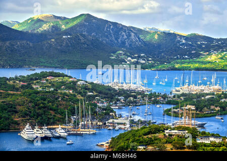 Blick auf English Harbour von Shirley Heights Antigua West Indies Stockfoto