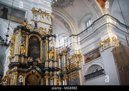 Grodno, Weißrussland - August 06, 2016: Der Innenraum der Kirche. Katholische Kirche St. Franziskus Ksaver, Hrodna. Stockfoto
