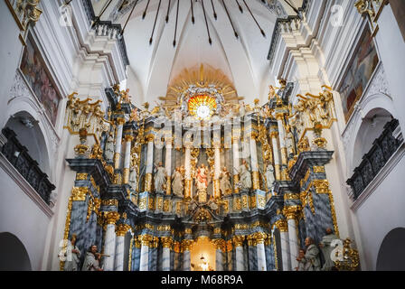 Grodno, Weißrussland - August 06, 2016: Altar der Katholischen Kirche. Die Römisch-katholische St. Francis Xavier Cathedral, Grodno, Weißrussland. Stockfoto