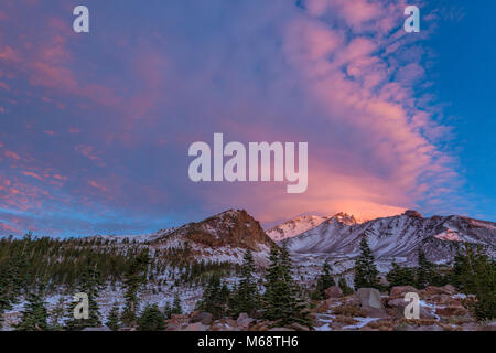 Sunrise, Panther Wiese, Mount Shasta, Shasta-Trinity National Forest, Kalifornien Stockfoto