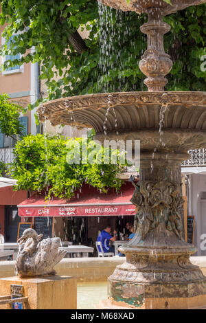 Saint-Paul-trois-chateaux Nyons Drôme Auvergne-Rh ône-Alpes Frankreich Stockfoto