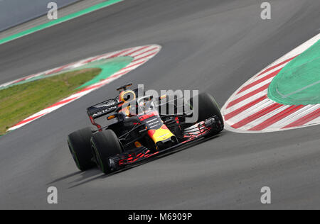 Der Red Bull Max Verstappen während des Tages vier Vorsaison-testprogramm auf dem Circuit de Barcelona-Catalunya, Barcelona. Stockfoto