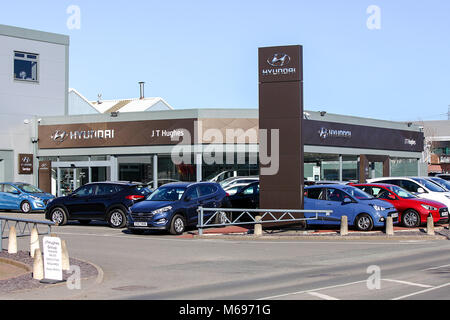 Eine der (33) Bilder im Zusammenhang mit den britischen Einzelhandel mit beliebten High Street Unternehmen und Marken. HYUNDAI Dealership in Battlefield. Stockfoto