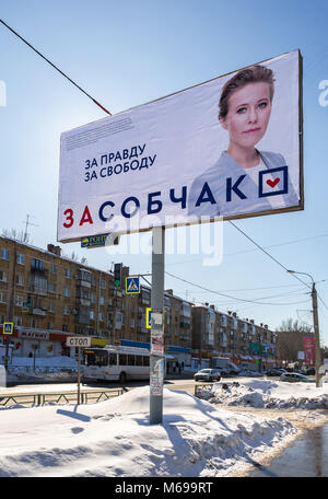 Samara, Russland - 1. März 2018: Wahl des Präsidenten Russlands im März 18, 2018. Reklametafeln des Präsidentschaftskandidaten Ksenia Sobchak Stockfoto