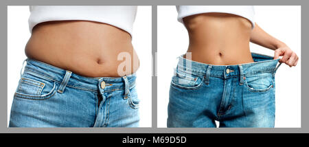 Weibliche Körper vor und nach der Gewichtsreduktion, Ernährung Konzept. Frau in Übergröße Jeans Stockfoto