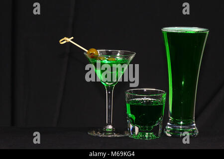 Grüne Cocktails für St. Patricks Tag Stockfoto