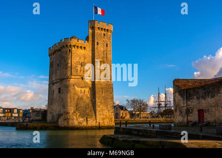 Der alte Hafen mit Nikolaus Turm. La Rochelle. Poiteau. Charente-Maritime. Frankreich Stockfoto