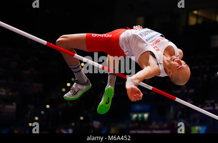 London, Großbritannien. 1 Mär, 2018. Sylwester Bednarek Polens konkurriert, in der auch die Endrunde der IAAF World Indoor Championships im Arena Birmingham in Birmingham, Großbritannien, die am 1. März 2018. Credit: Han Yan/Xinhua/Alamy leben Nachrichten Stockfoto