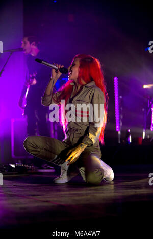 Toronto, Kanada. 1. März 2018. Kanadische Sängerin Lights führt zu dem "Wir Waren Hier" Tour stop Im Danforth Music Hall. Credit: Bobby Singh/Alamy leben Nachrichten Stockfoto