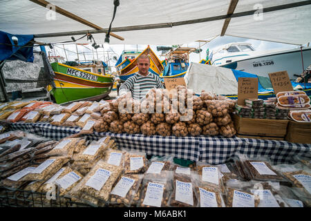 Lokaler Fischmarkt, Marsaxlokk, Malta, Europa. Stockfoto