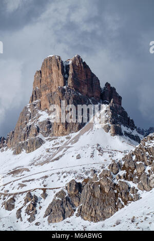 Fantastische Winterlandschaft in der Nähe von Passo Giau - Dolomiten - Italien Stockfoto